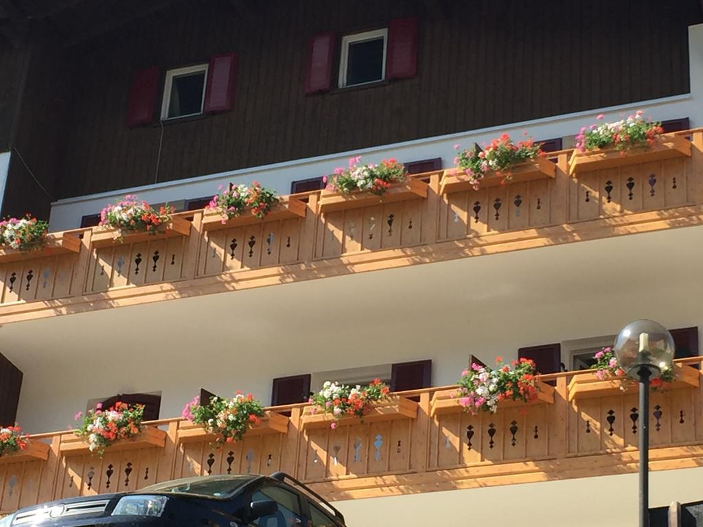 Garni Toni Hotel Ortisei Exterior foto